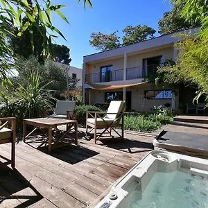 Maison D'architecte Avec Vue Sur Les Alpilles Villa